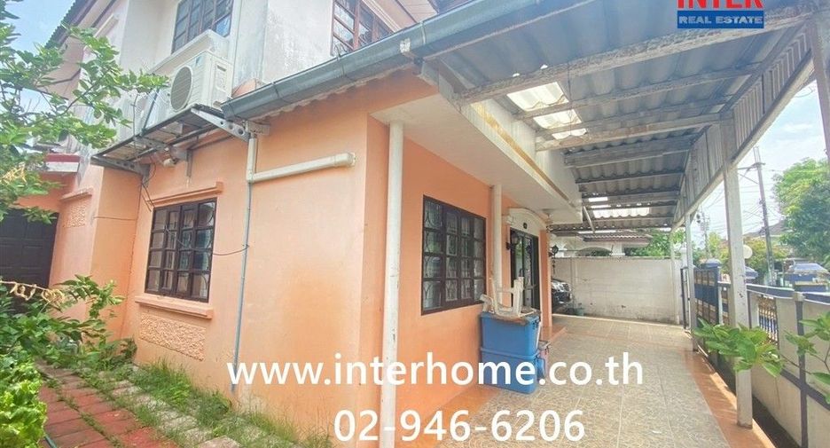 For sale 4 bedrooms house in Khlong Sam Wa, Bangkok