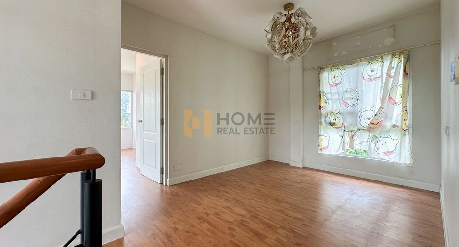 For sale 3 bedrooms house in Phasi Charoen, Bangkok
