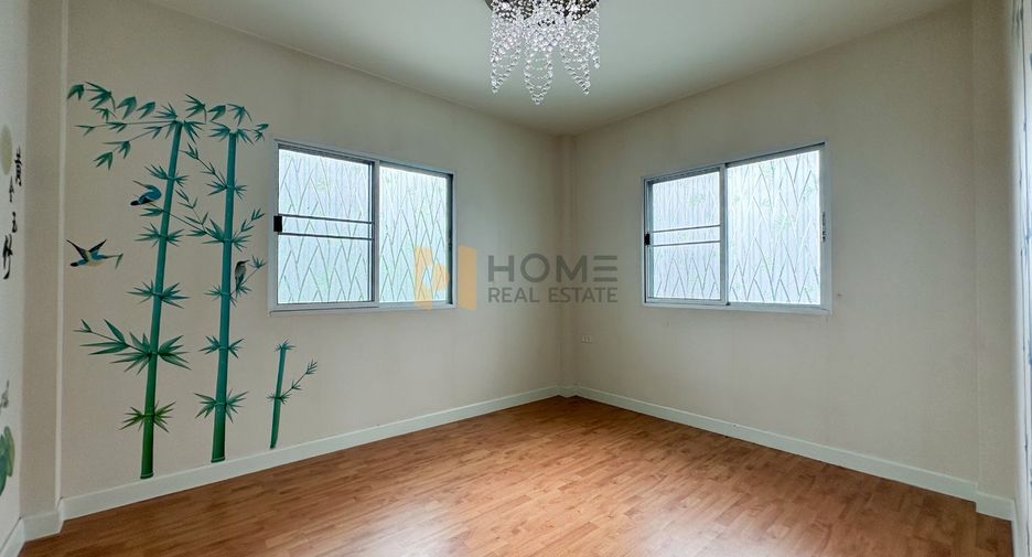 For sale 3 bedrooms house in Phasi Charoen, Bangkok
