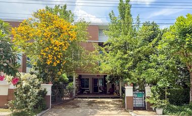 Haus zum Kauf mit 3 Zimmer in Lat Krabang, Bangkok