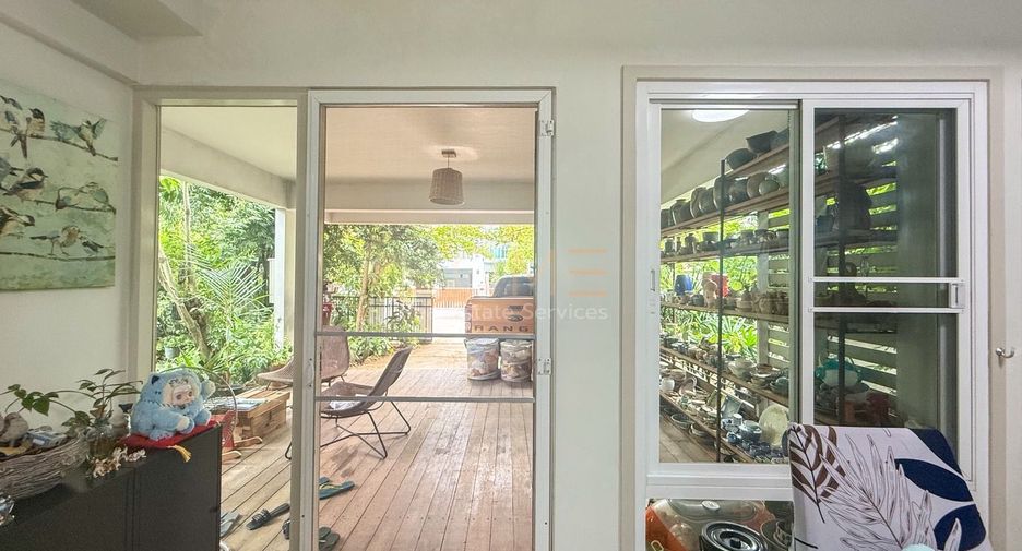 For sale 3 bedrooms house in Lat Krabang, Bangkok