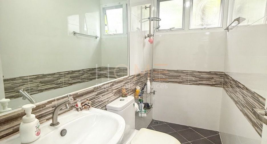 For sale 3 bedrooms house in Lat Krabang, Bangkok