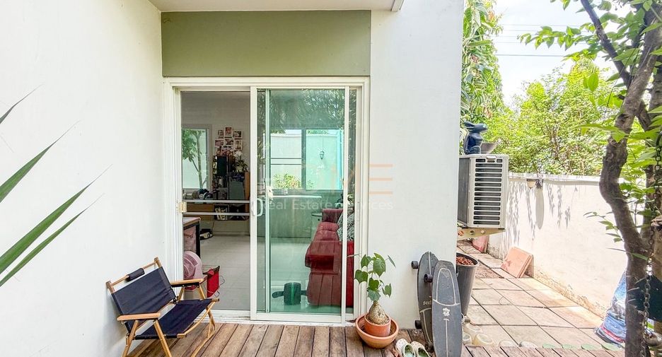 For sale 3 bedrooms house in Lat Krabang, Bangkok