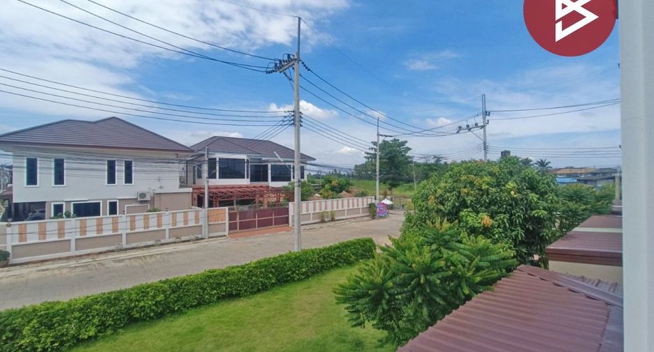 For sale 4 bedrooms house in Sam Phran, Nakhon Pathom