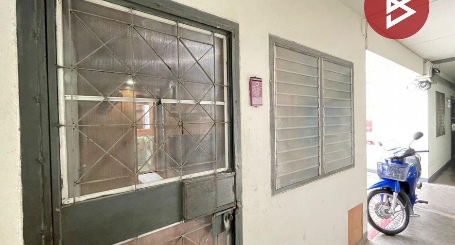 For sale 1 bed condo in Mueang Pathum Thani, Pathum Thani
