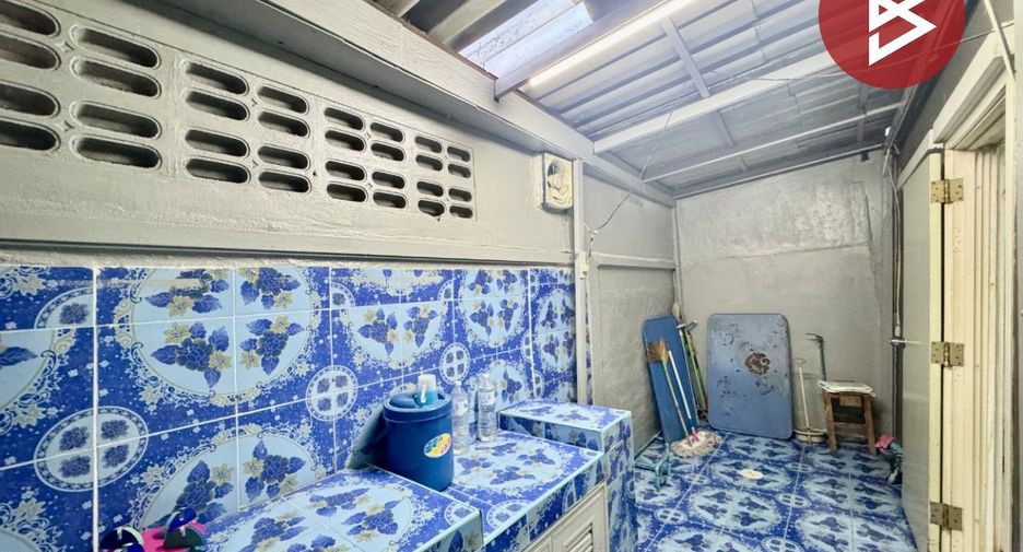 For sale 3 bedrooms townhouse in Bang Sao Thong, Samut Prakan