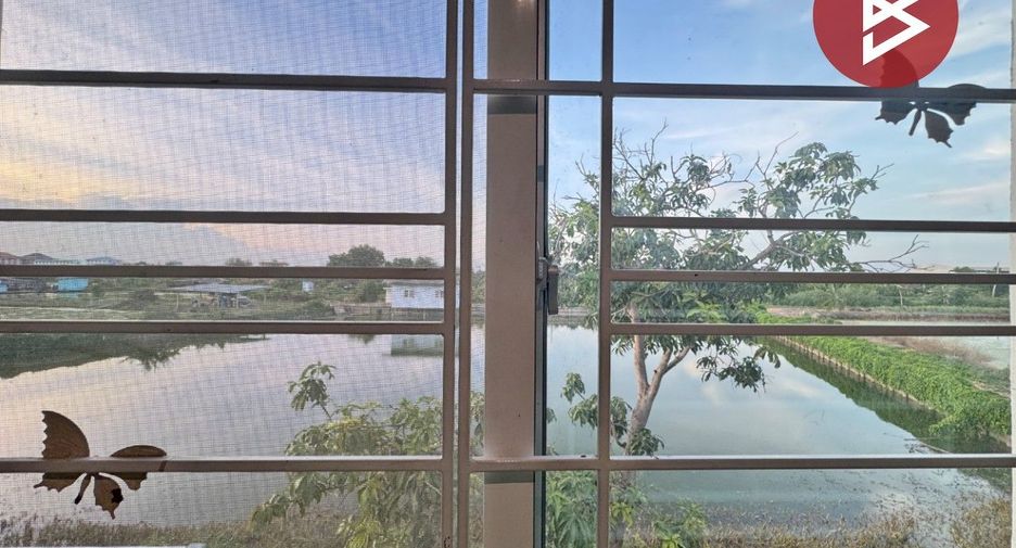 For sale 3 bedrooms townhouse in Bang Sao Thong, Samut Prakan