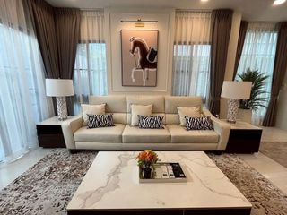 For rent 4 bedrooms house in Saphan Sung, Bangkok