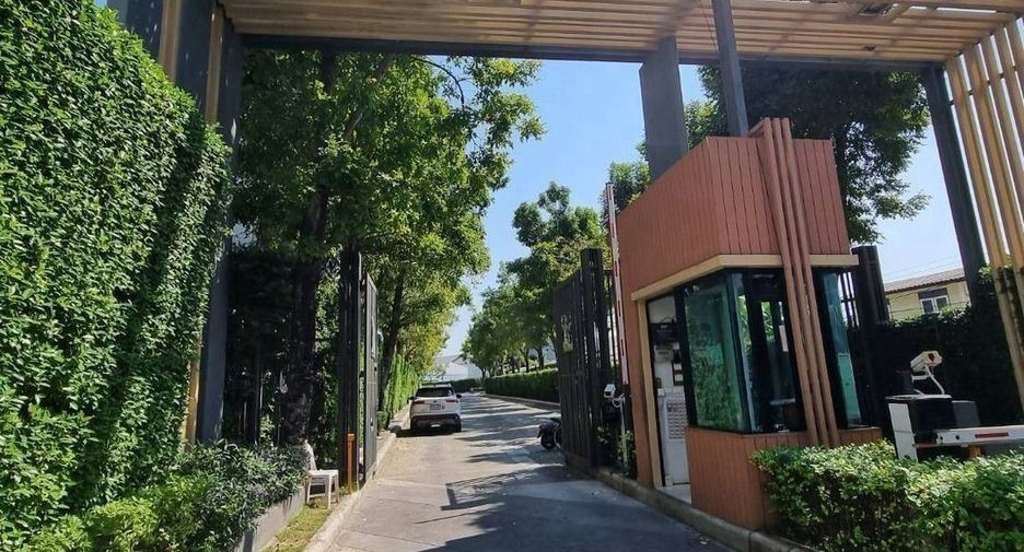 For rent and for sale 3 bedrooms house in Prawet, Bangkok