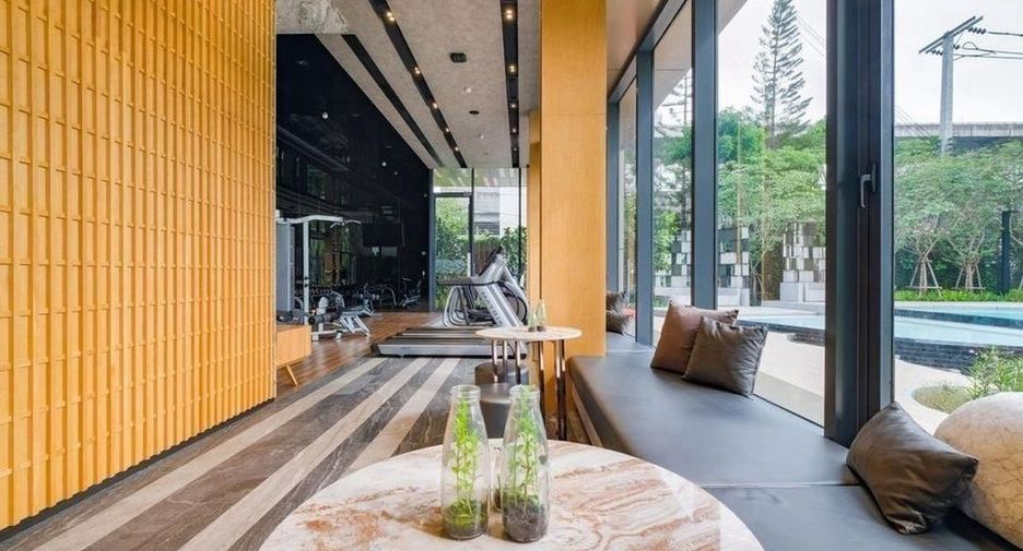 For sale 1 bed condo in Bang Kapi, Bangkok