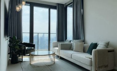 À louer 2 chambres condo à Huai Khwang, Bangkok