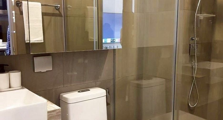 For rent 1 bed condo in Ratchathewi, Bangkok