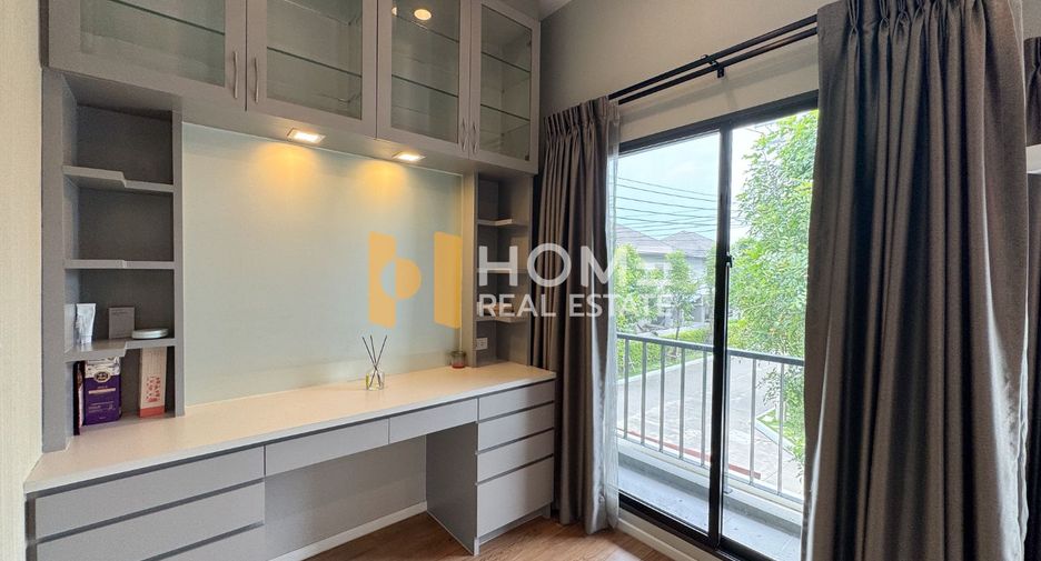 For sale 3 bedrooms house in Prawet, Bangkok