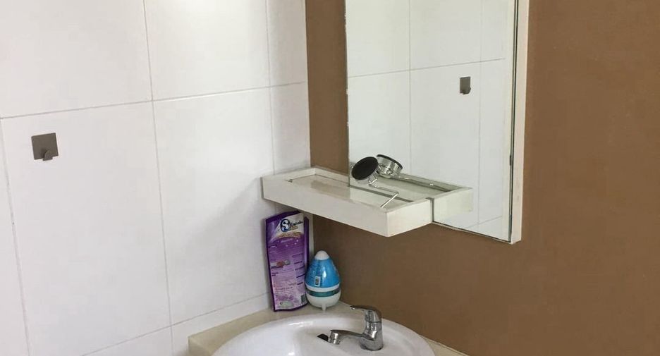 For sale 2 bedrooms condo in Phra Khanong, Bangkok