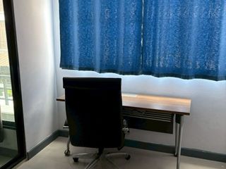 Reihenhaus zur Miete und zum Kauf mit 3 Zimmer in Bang Khae, Bangkok