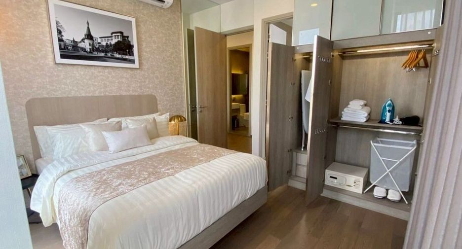 For rent 2 bedrooms condo in Ratchathewi, Bangkok
