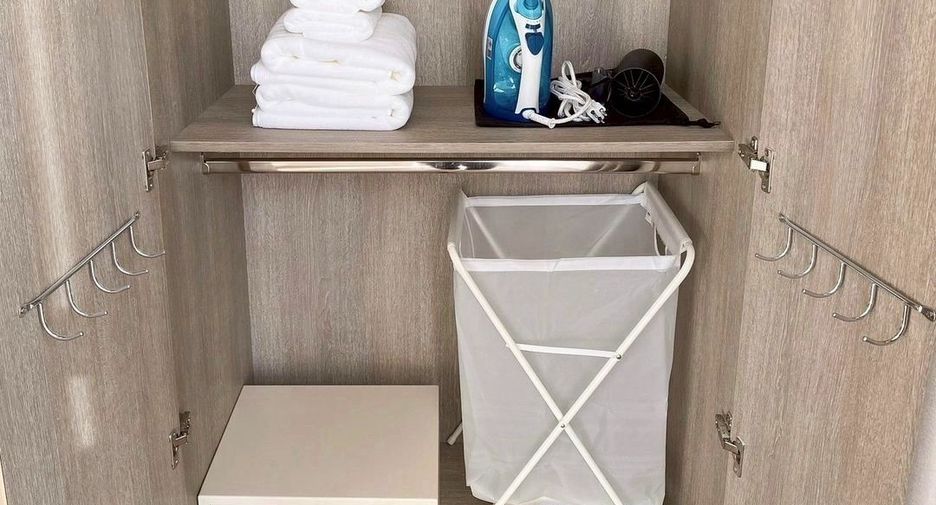 For rent 2 bedrooms condo in Ratchathewi, Bangkok