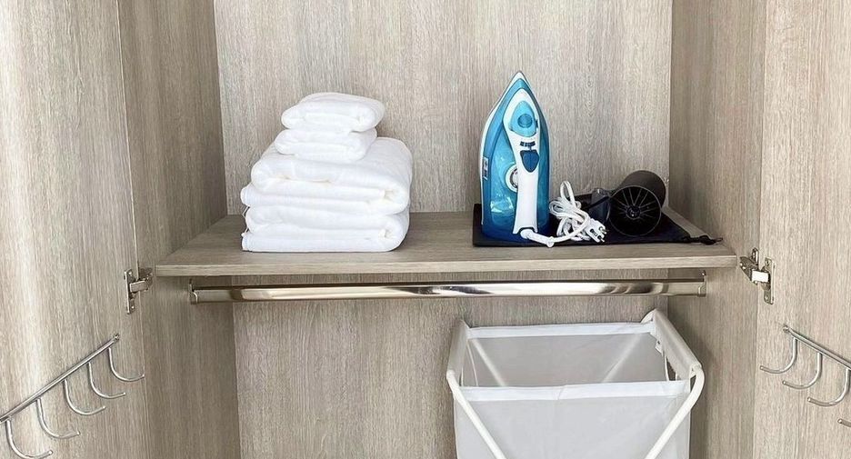 For rent 2 bedrooms condo in Ratchathewi, Bangkok