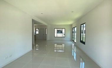 For sale 3 bedrooms house in Prawet, Bangkok