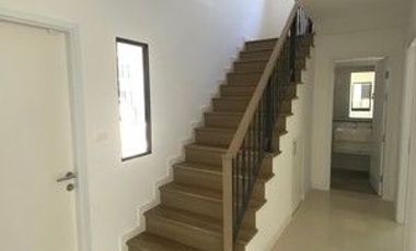 For sale 3 bedrooms house in Prawet, Bangkok