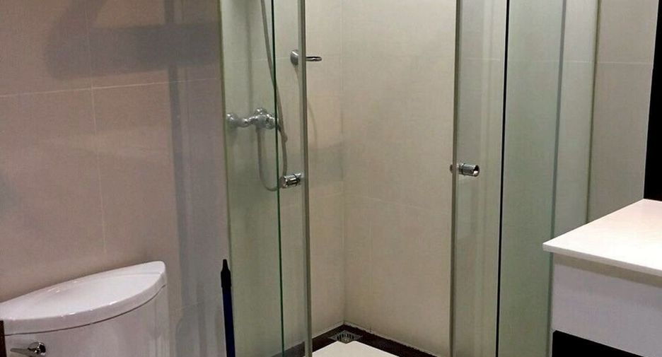 For sale 1 bed condo in Pathum Wan, Bangkok
