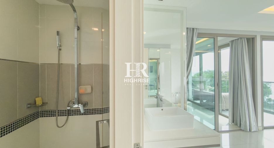 For sale 2 bedrooms condo in North Pattaya, Pattaya