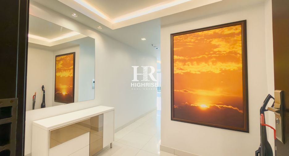For sale 2 bedrooms condo in North Pattaya, Pattaya