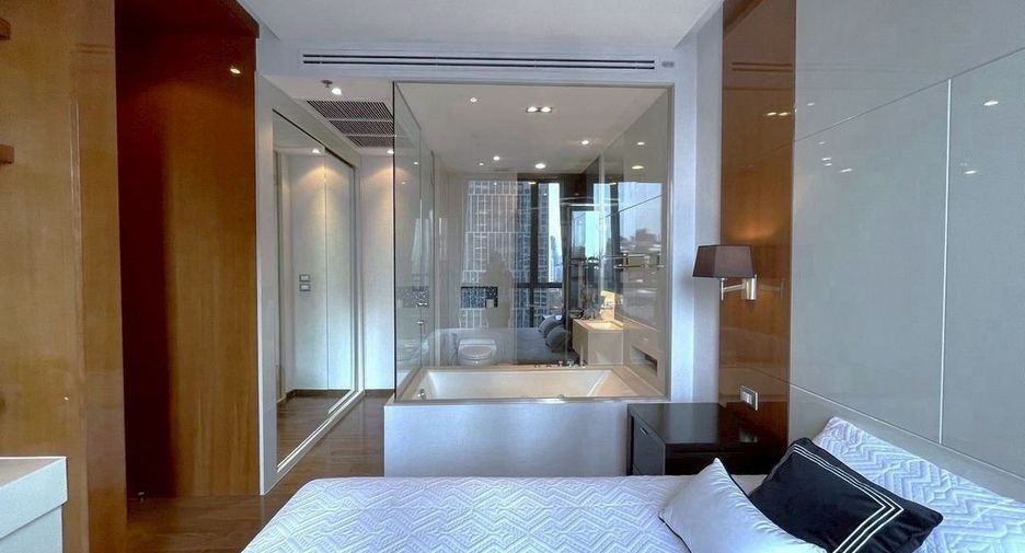 For rent 1 bed condo in Khlong Toei, Bangkok