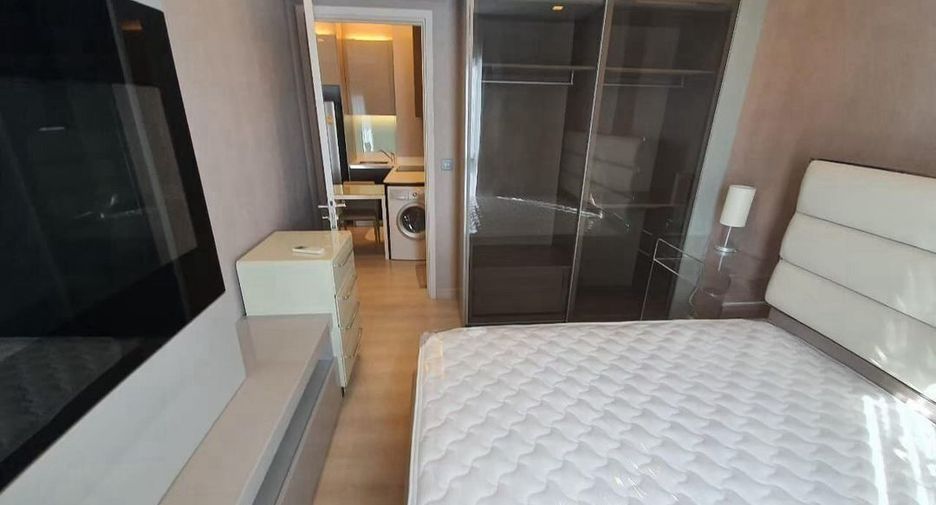 For rent and for sale 2 bedrooms condo in Phaya Thai, Bangkok