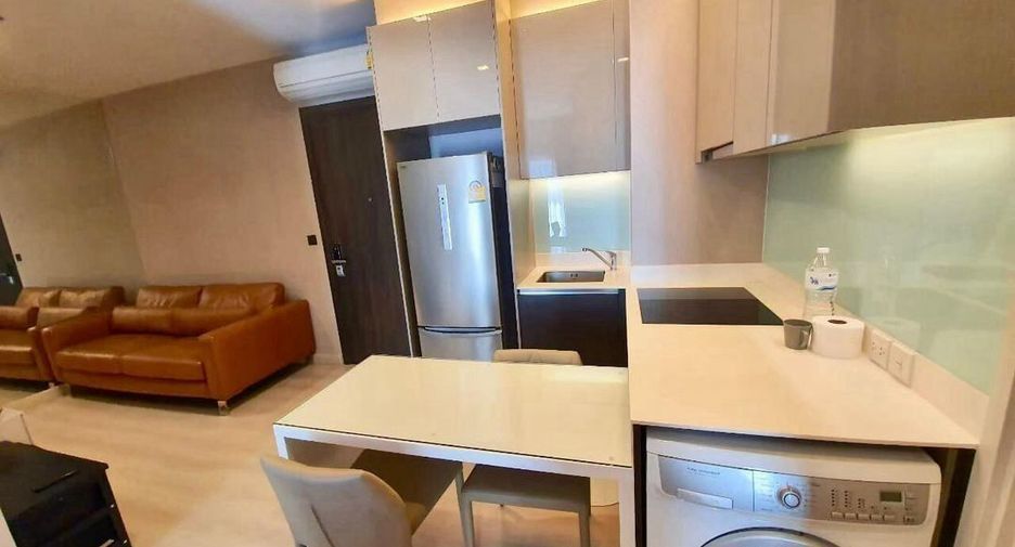 For rent and for sale 2 bedrooms condo in Phaya Thai, Bangkok