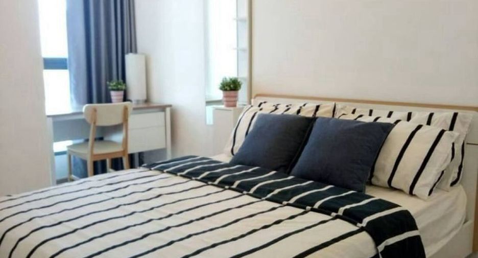 For sale 2 bedrooms condo in Bang Rak, Bangkok