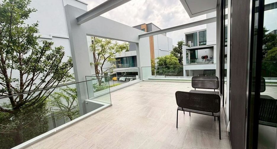 For rent 4 bedrooms house in Bang Phli, Samut Prakan