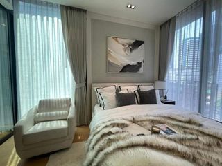 For rent 2 bedrooms condo in Pathum Wan, Bangkok