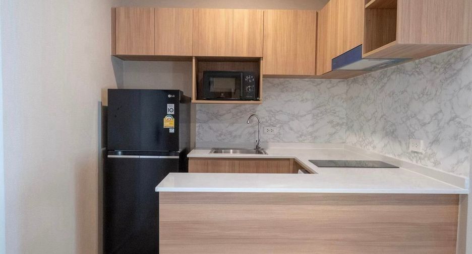 For rent 2 bedrooms condo in Bang Na, Bangkok