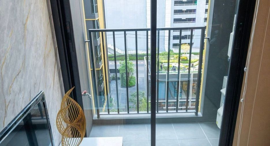 For rent 2 bedrooms condo in Bang Na, Bangkok