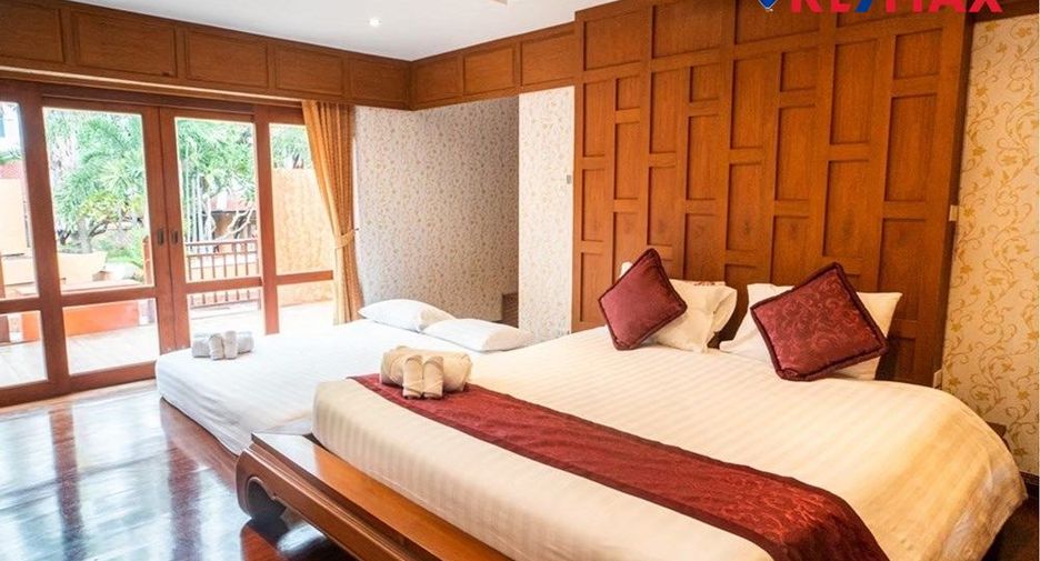 For sale 5 bedrooms house in South Pattaya, Pattaya