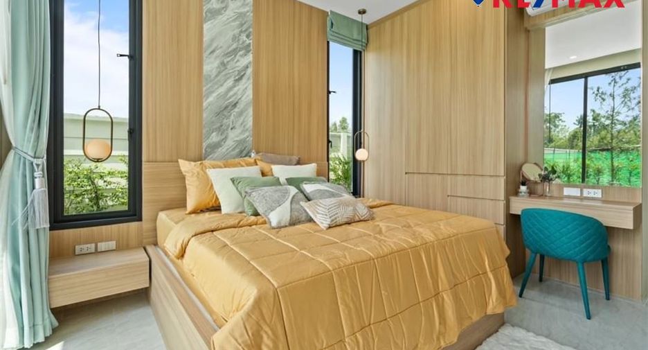 For sale 4 bedrooms house in East Pattaya, Pattaya