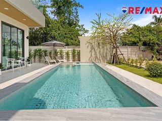 For sale 4 bedrooms house in Bang Lamung, Chonburi