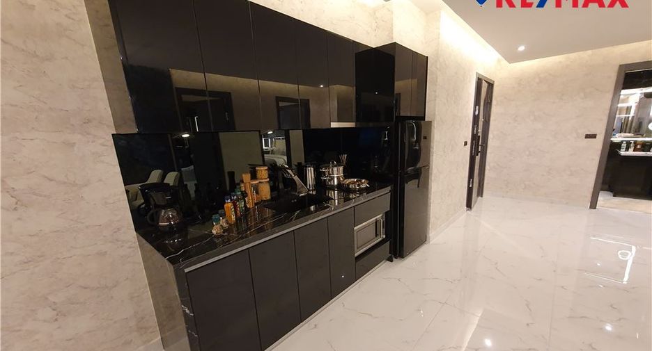 À vendre 2 chambres condo à South Pattaya, Pattaya