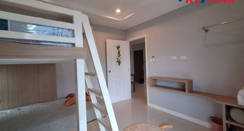 For sale 2 bedrooms condo in Pratumnak, Pattaya