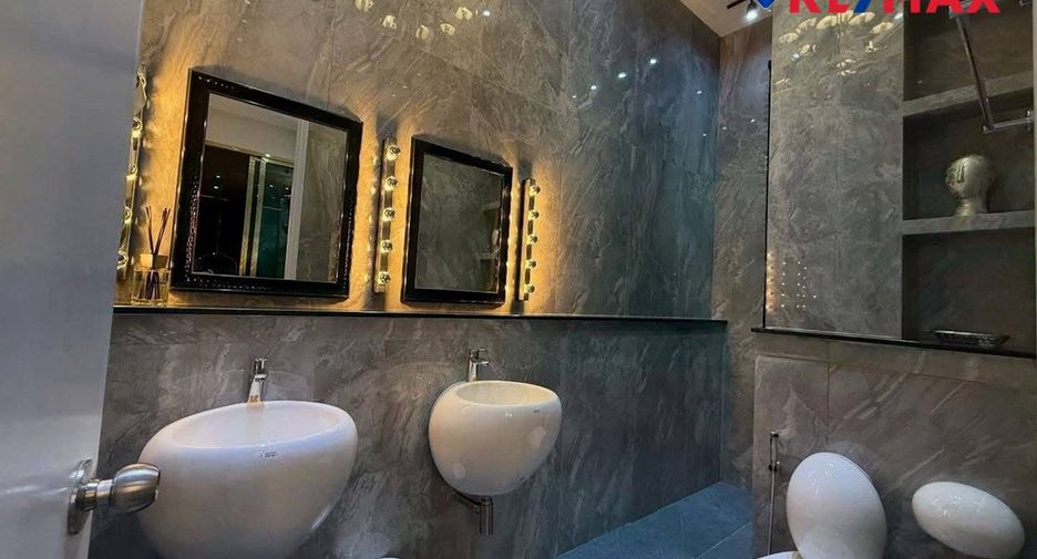 Casa en venta de 10 habitaciones en Jomtien, Pattaya