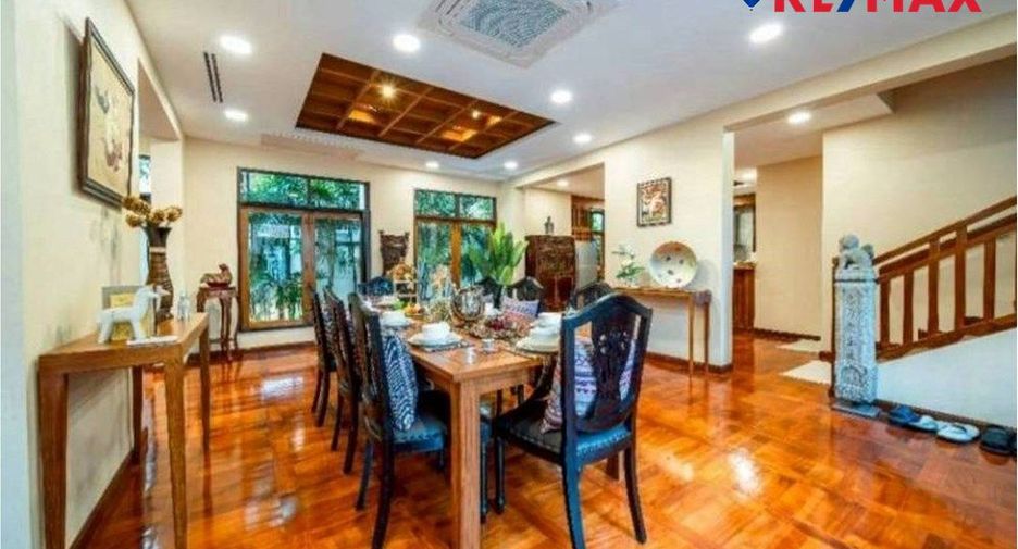 Casa en venta de 3 habitaciones en Sattahip, Chonburi