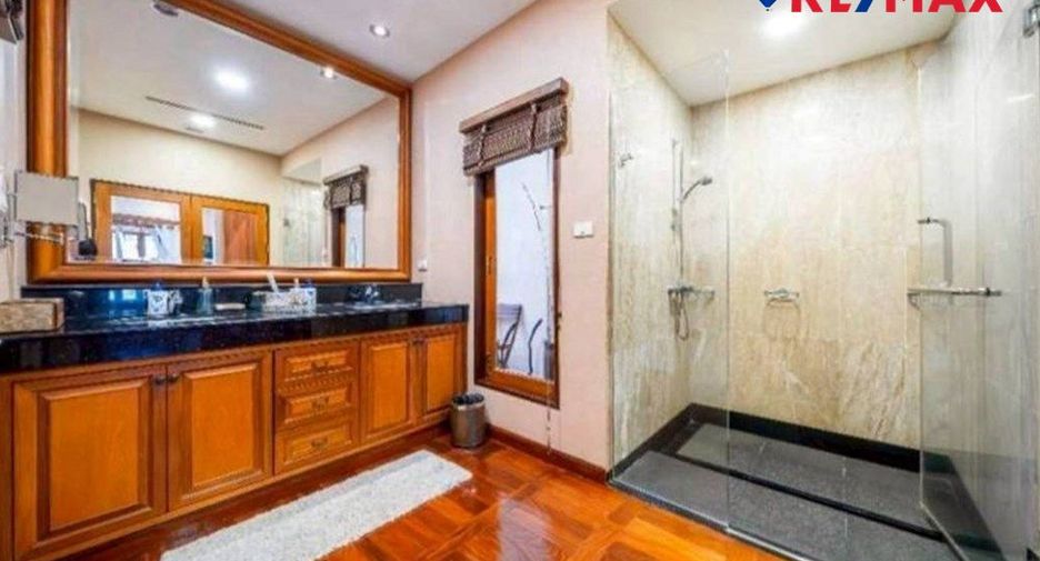 Casa en venta de 3 habitaciones en Sattahip, Chonburi