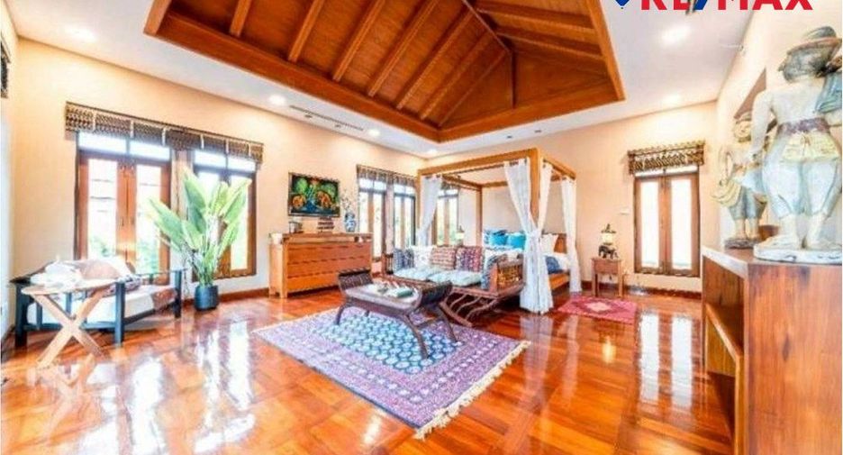 Casa en venta de 3 habitaciones en Sattahip, Chonburi