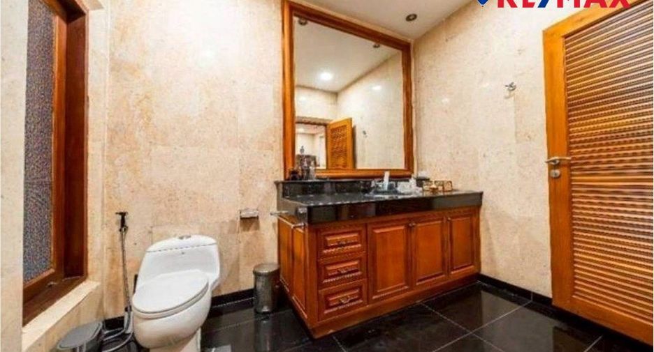 Casa en venta de 3 habitaciones en Sattahip, Chonburi