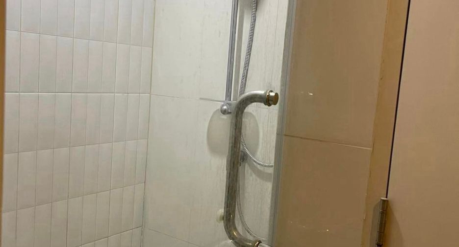 For sale 2 bedrooms condo in Watthana, Bangkok