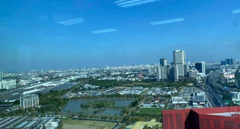 For rent office in Huai Khwang, Bangkok