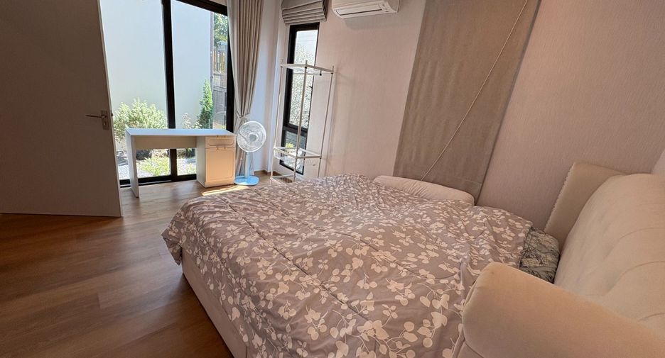 Haus zur Miete mit 4 Zimmer in Bang Phli, Samut Prakan