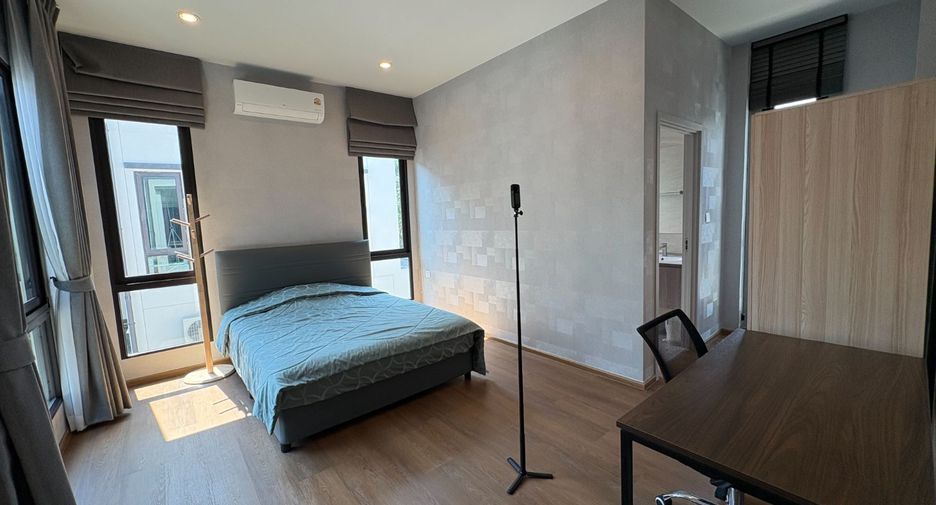 Haus zur Miete mit 4 Zimmer in Bang Phli, Samut Prakan