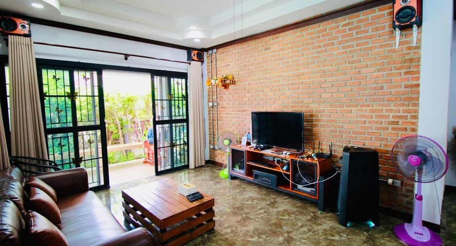 Casa en venta de 3 habitaciones en Sattahip, Pattaya